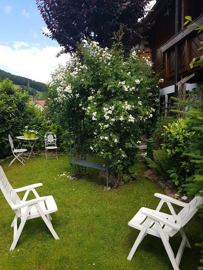 Schwarzwaldhaus Apartment Elzach Bagian luar foto